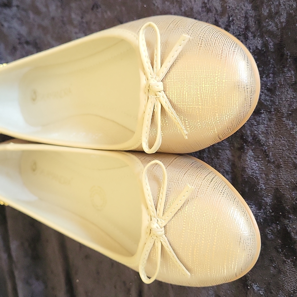 Salamandra  Slip-on Flats Used WO's Size 9